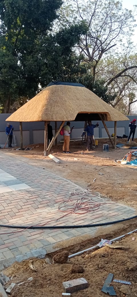 Thatch Masters service image 1